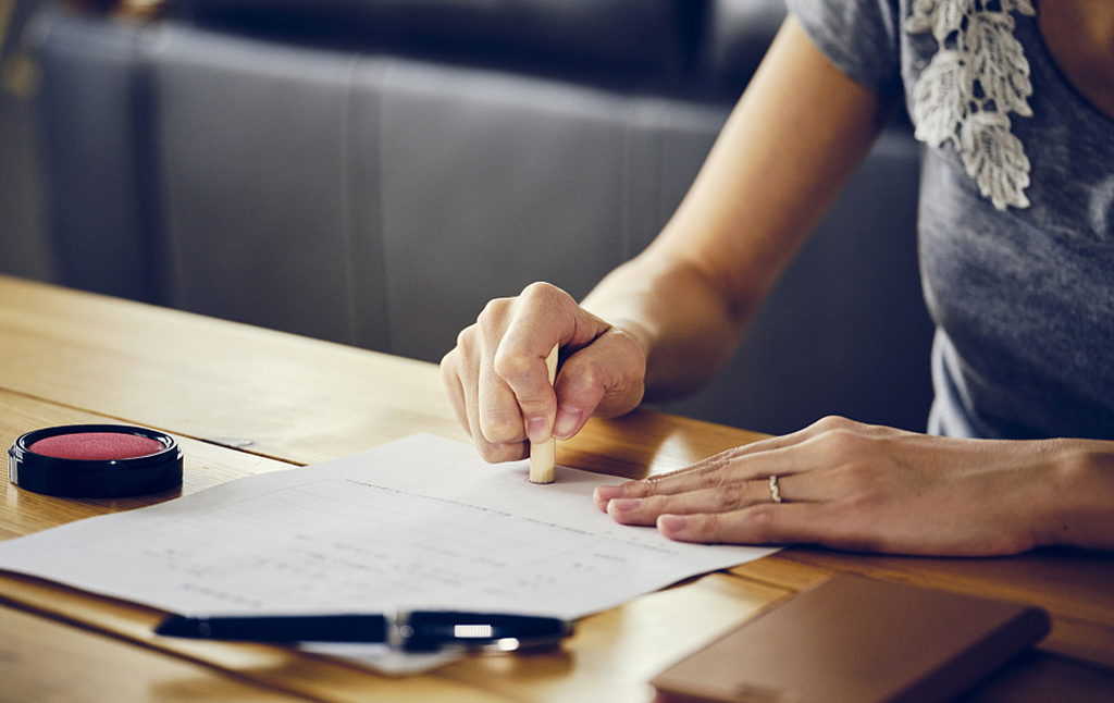 44岁著名女星宣布离婚！曾为挽救婚姻进行亲子鉴定，诉讼耗时两年